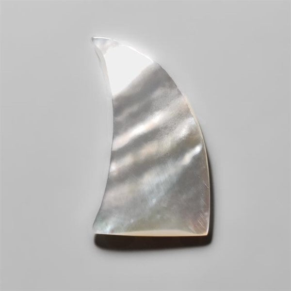 Mother Of Pearl Shark Fin Carving