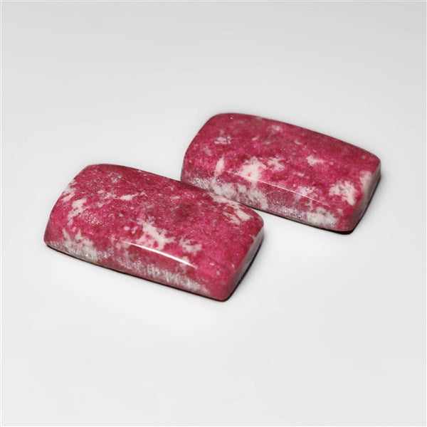 Thulite