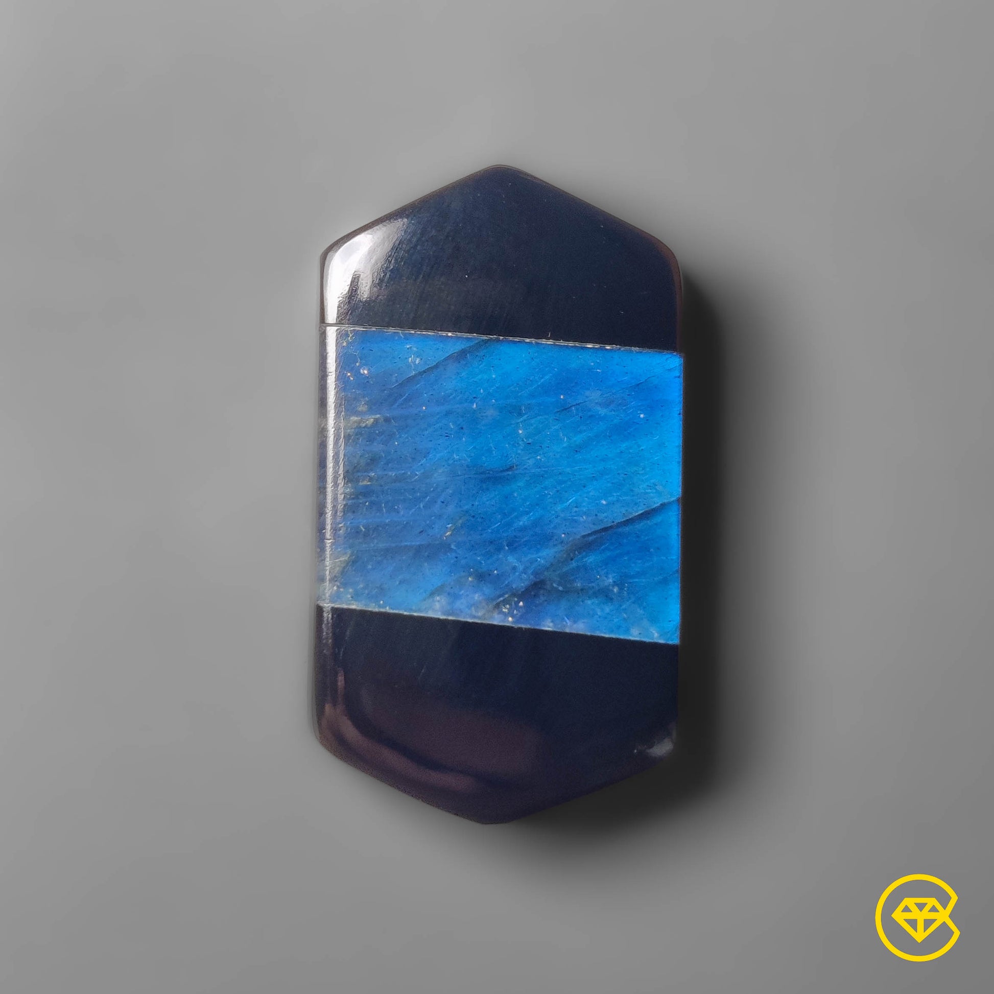 Labradorite|Onyx